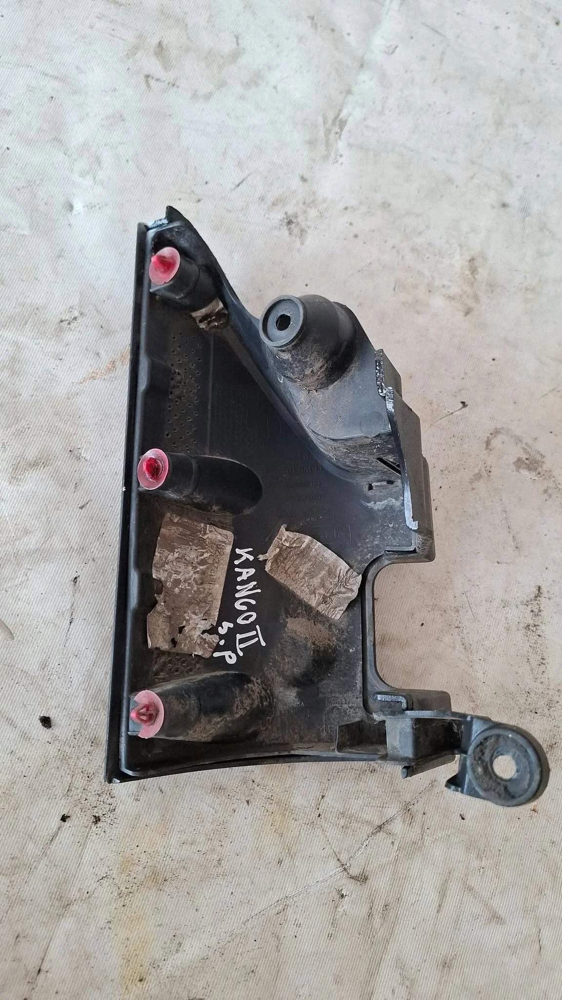 Renault Kangoo Rear Bumper Corner Right thumbnail 3
