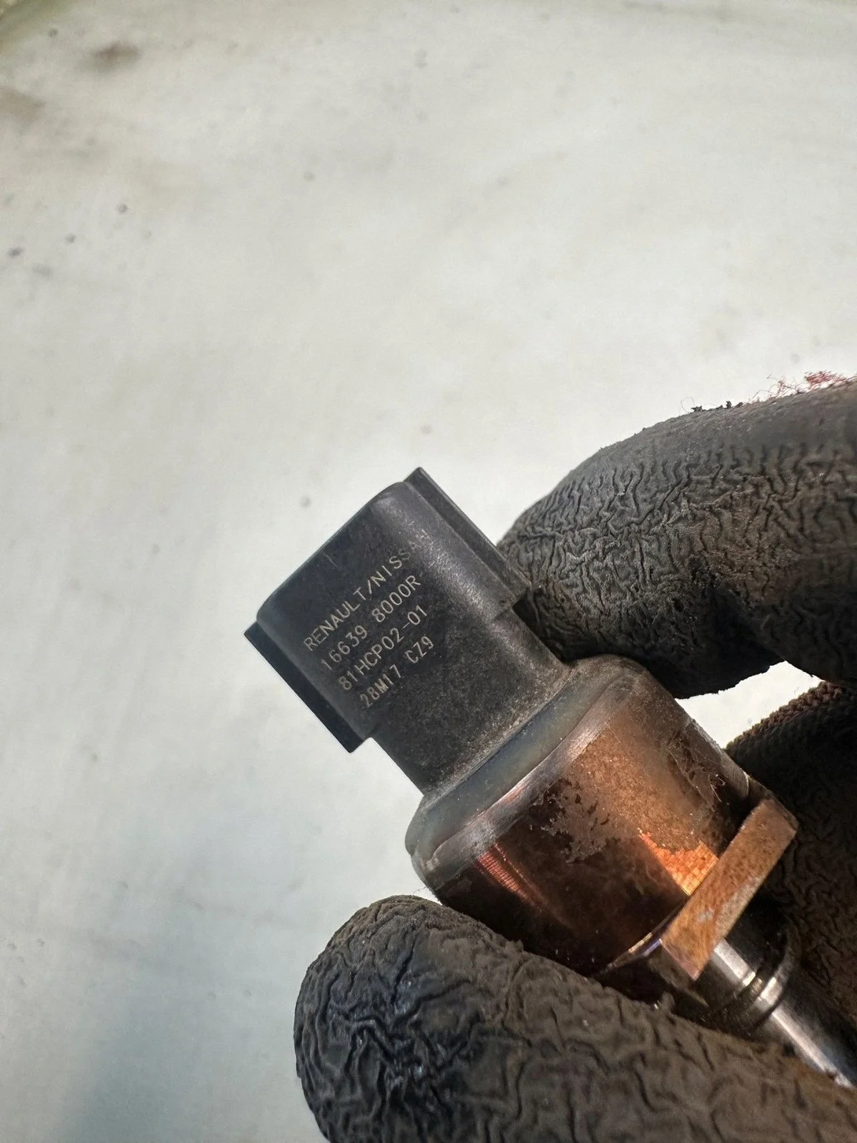 Renault 166398000R Sensor Presión Combustible image 3