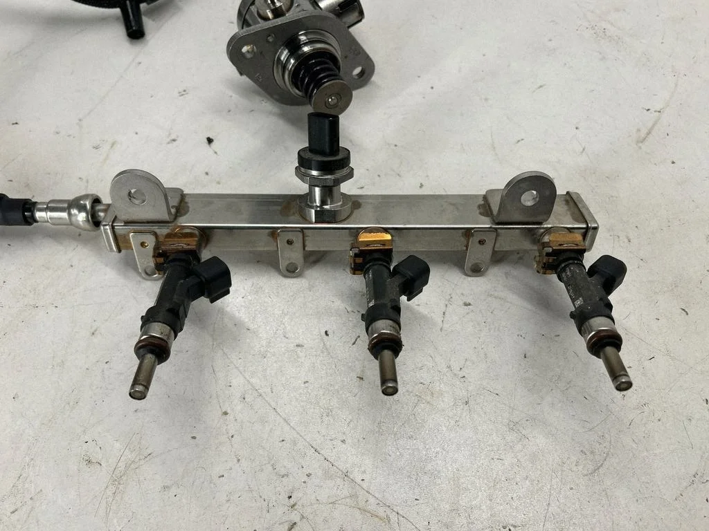 Système d'injection Ford Escape IV P2GE9D376AA image 10