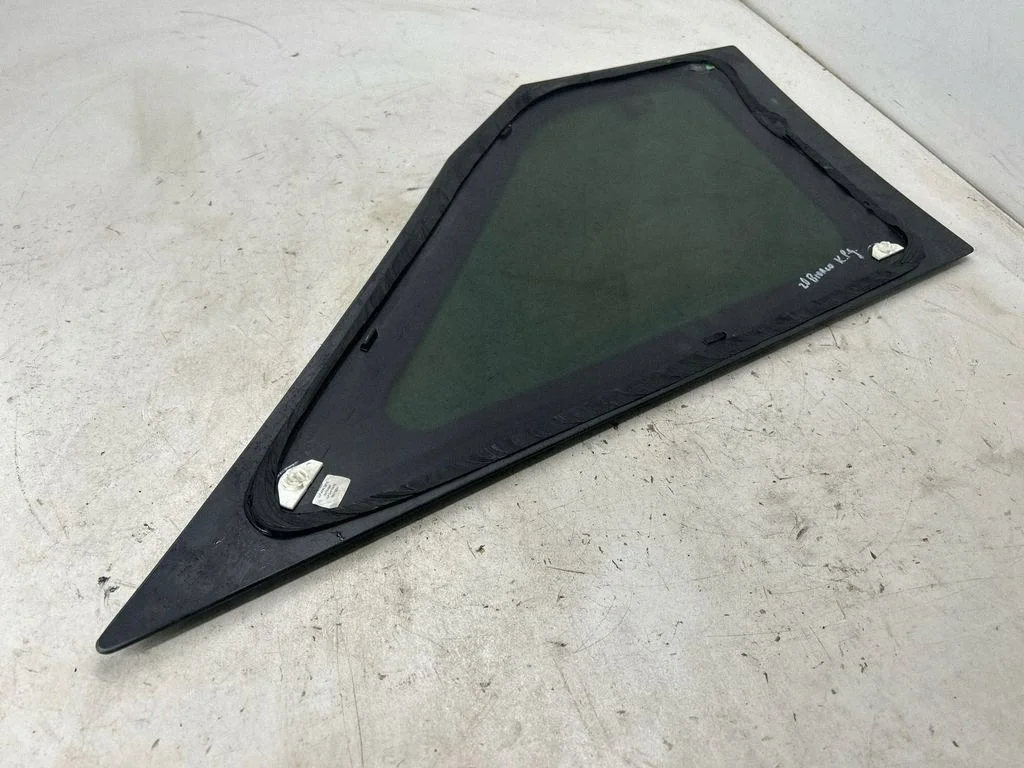Ford Bronco 2021 Zijruit Achter M1PBS29751DB image 3