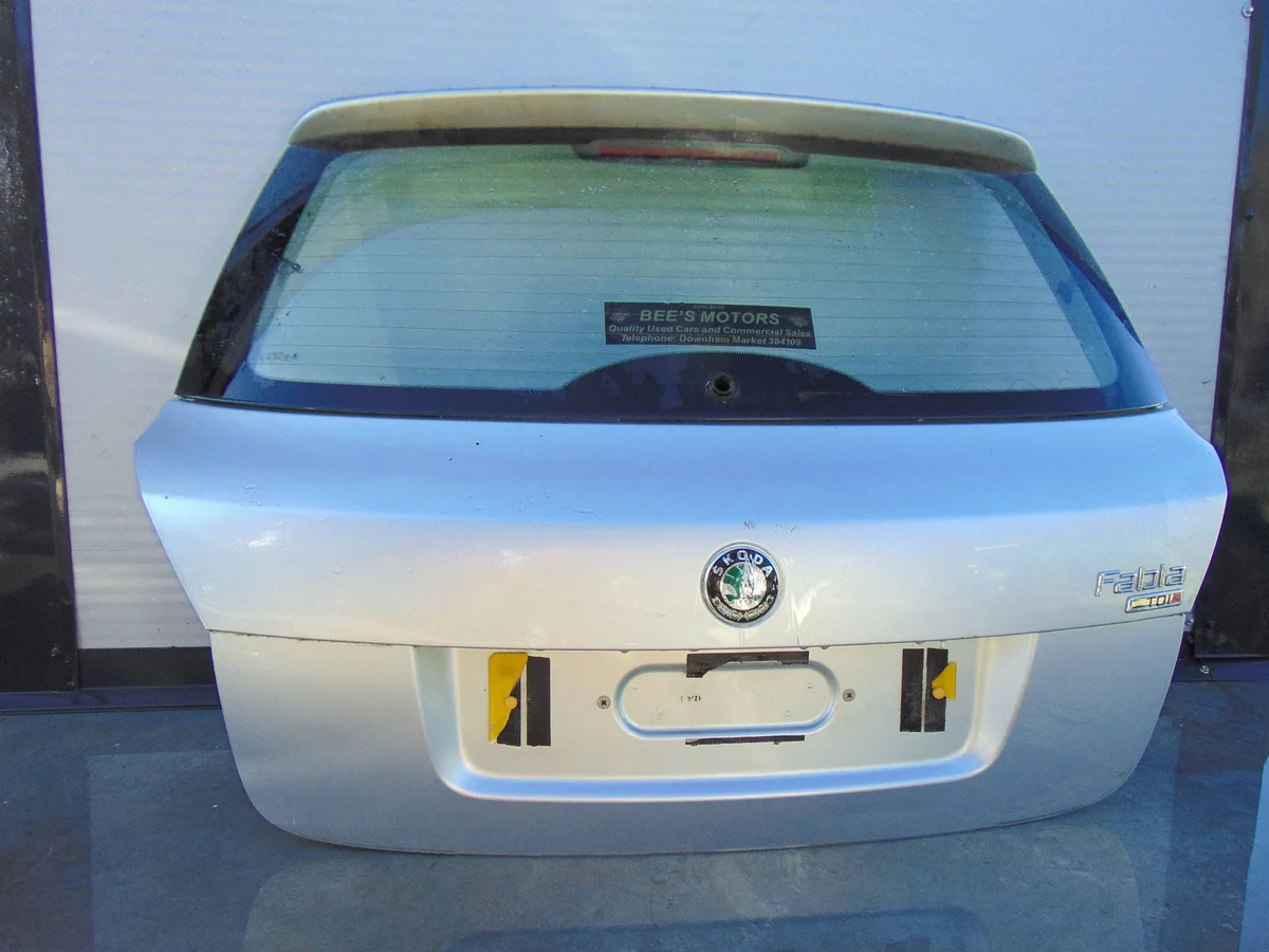 Skoda Fabia 2 Achterklep LA7W Zilver
