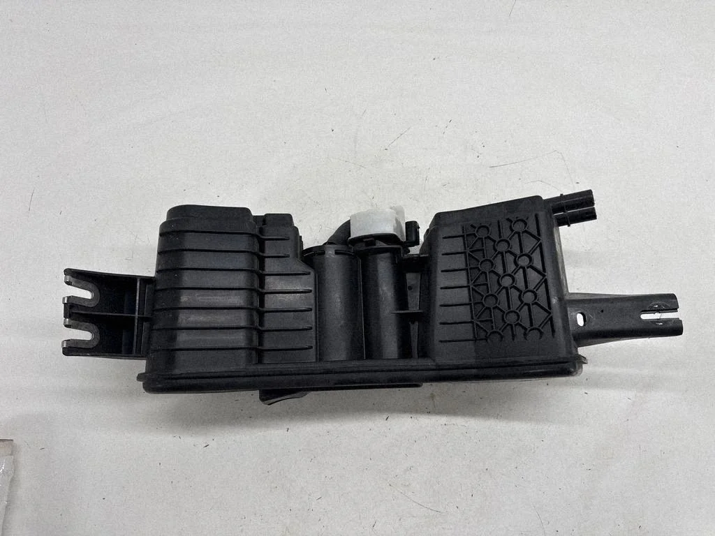 Dodge Challenger 2022 Filtre à charbon 68401344AF image 7