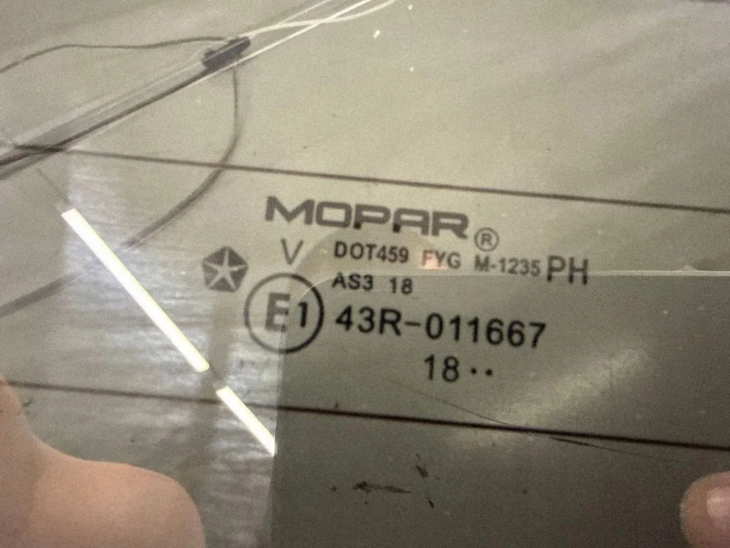 Dodge RAM 2019 Ventana Trasera 43R011667 image 7
