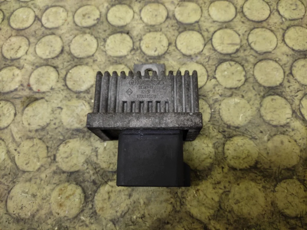 Renault Laguna II Relé Velas Incand. 7700115078