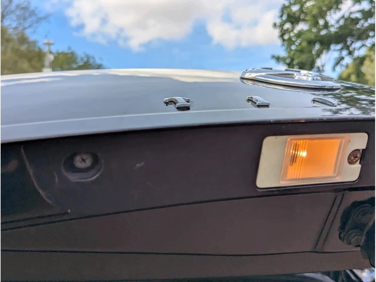 SsangYong Tivoli Kentekenplaatverlichting XK image 4