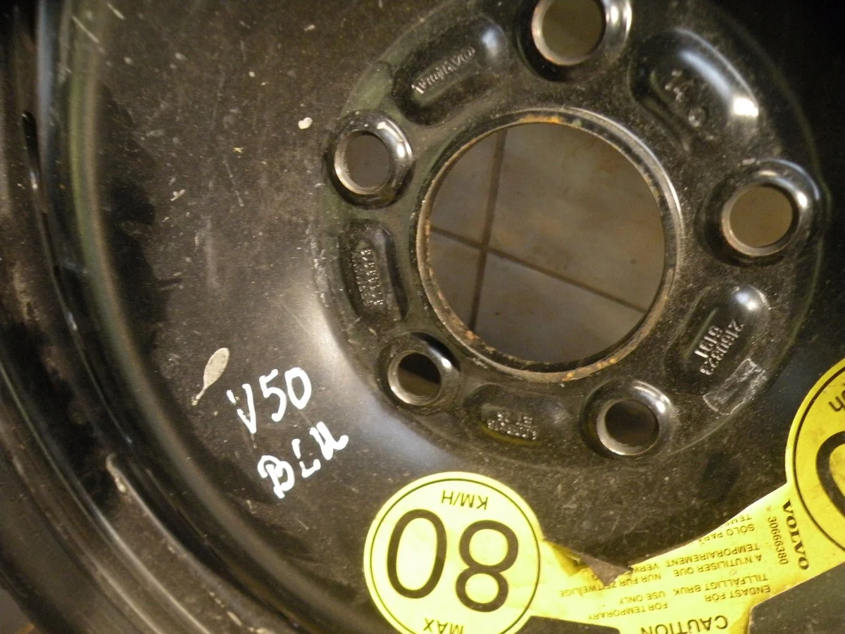 Volvo Notrad 16'' S40 V50 30683913 thumbnail 1