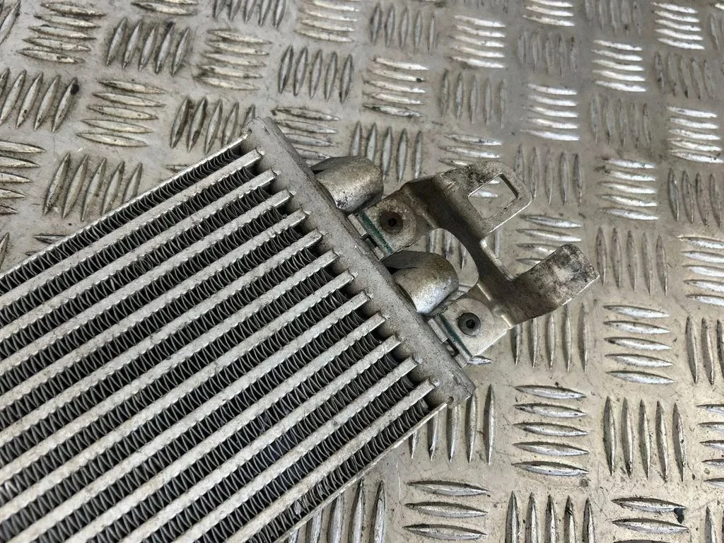 VW Tiguan II Ölkühler 5QF317019A thumbnail 5