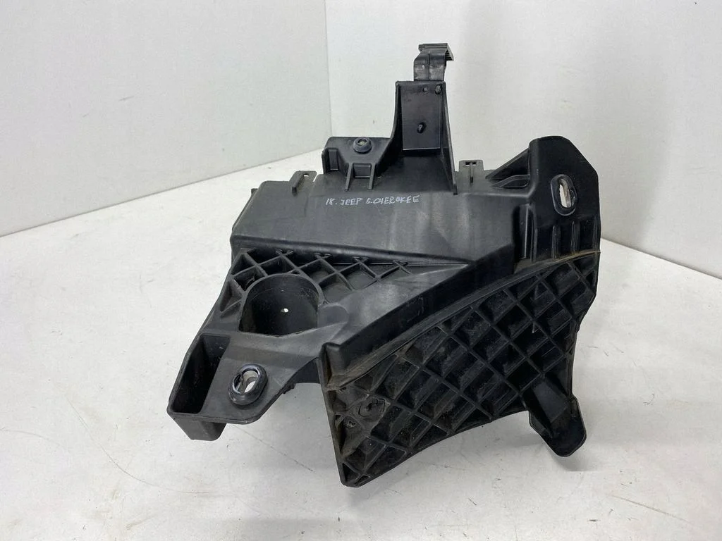 Jeep Grand Cherokee Steuergerät Halterung image 4