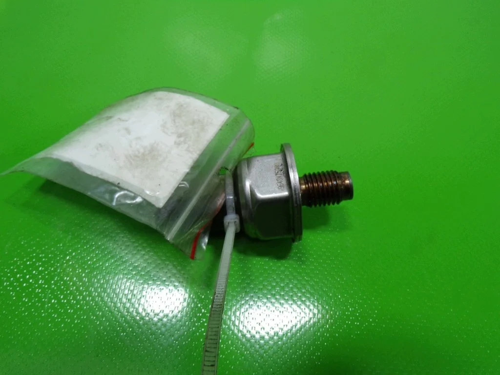 Peugeot 307 SW 1.6HDI Sensor 9648475280 image 5