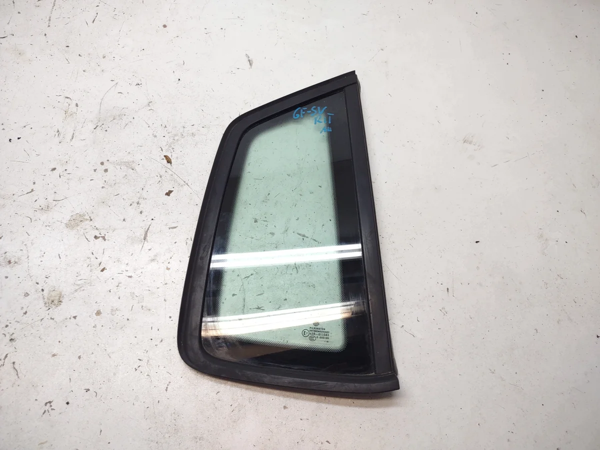 Vitrage Arrière Droit Golf Sportsvan 2014 Original