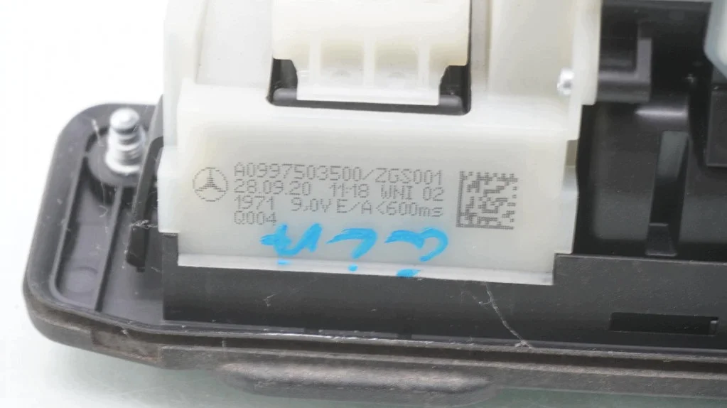Mercedes GLA H247 Heckklappe Griff Mikroschalter image 4