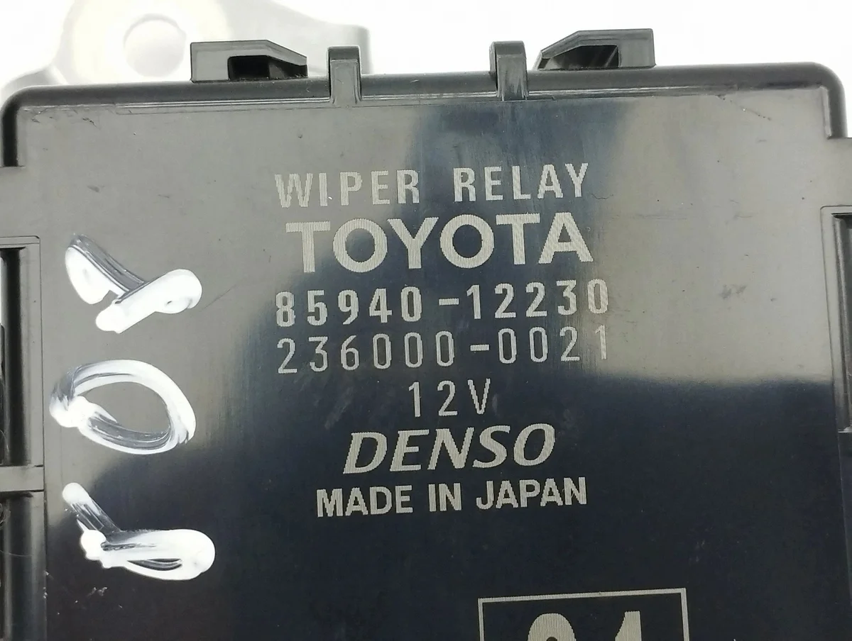 Relais Scheibenwischer Toyota Corolla E210 8594012230 image 6