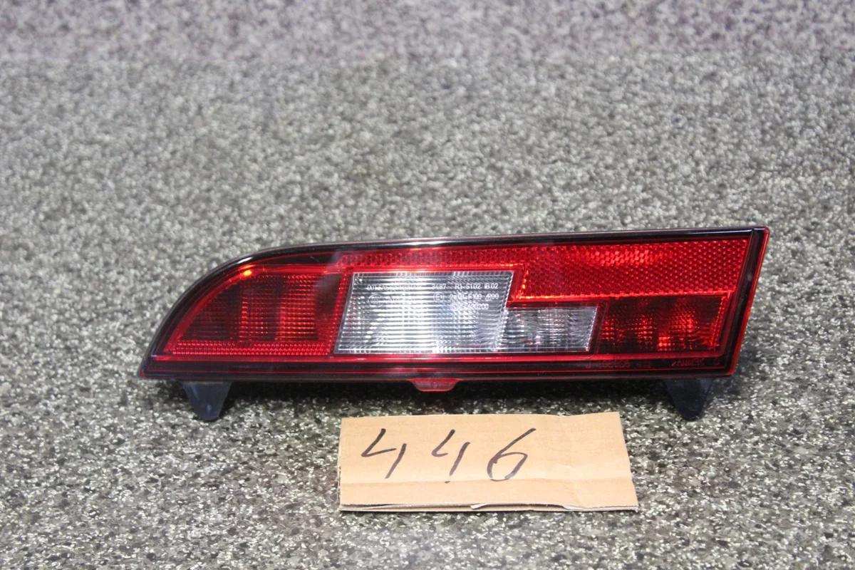 BMW i3 7304043 Linker achterlicht