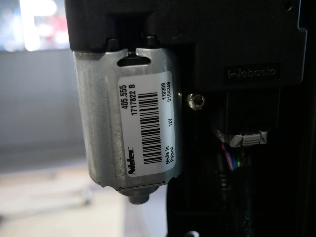 Toit ouvrant Mercedes W204 image 4