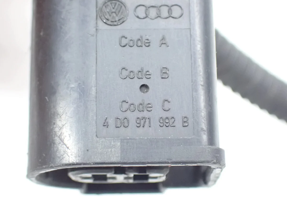Audi VW Stecker 4D0971992B 030971921 thumbnail 10