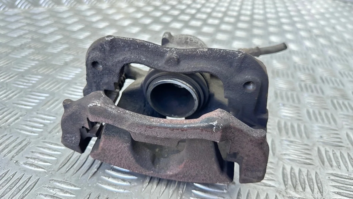 Bremssattel Rechts Vorne BMW X1 F48 F49