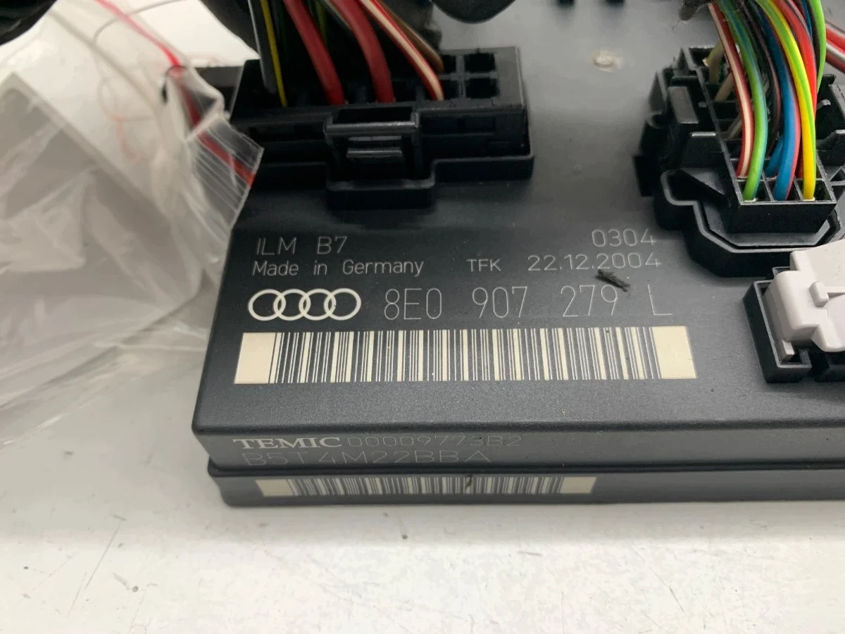 Lichtmodul Audi A4 B7 8E0907279L thumbnail 3