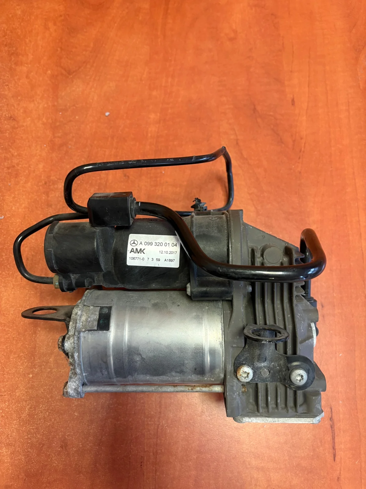 Mercedes W217 W222 Kompressor Airmatic 0993200104