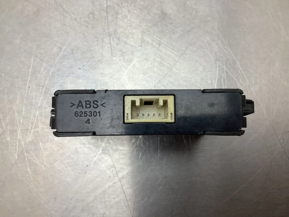 Lexus RX 450H Modul 625901000 image 7