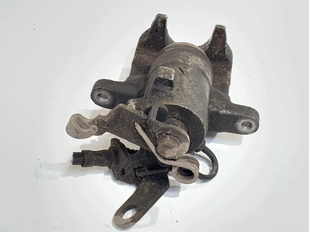 Bremszange hinten rechts VW Golf VI image 3
