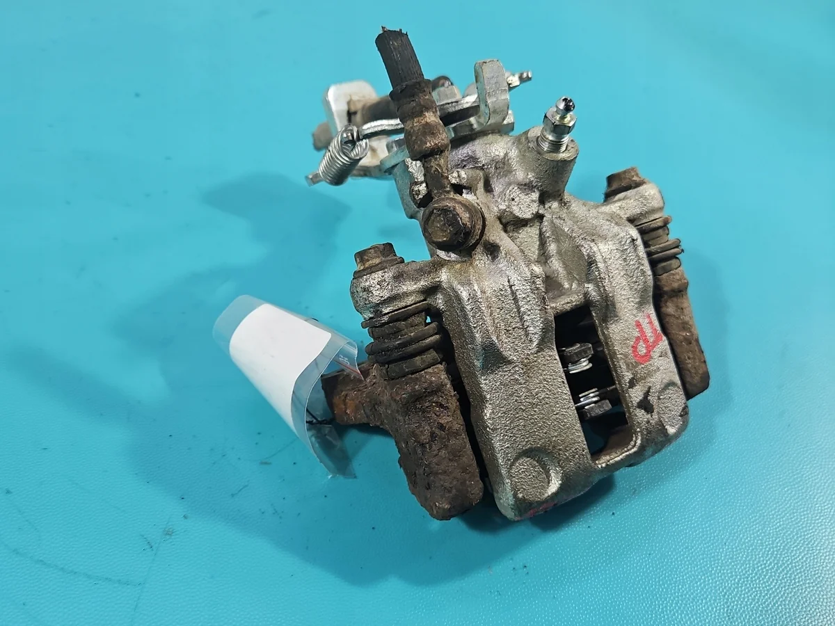 Pinza Freno Trasera Derecha Nissan Almera N16 image 3
