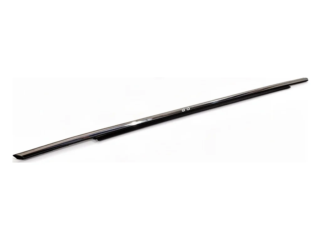 Mazda 6 GJ Right Front Trim Strip