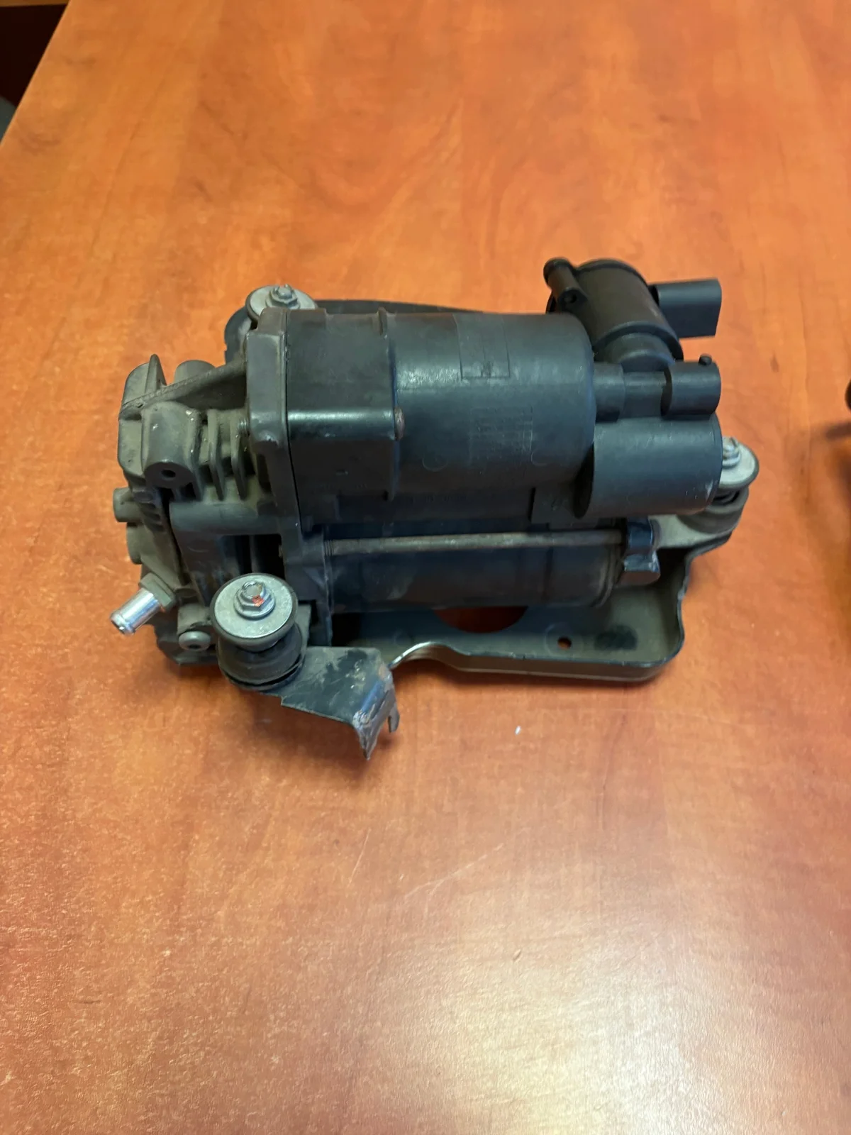 Mercedes W164 Airmatic Compressore Sospensioni A1643201204