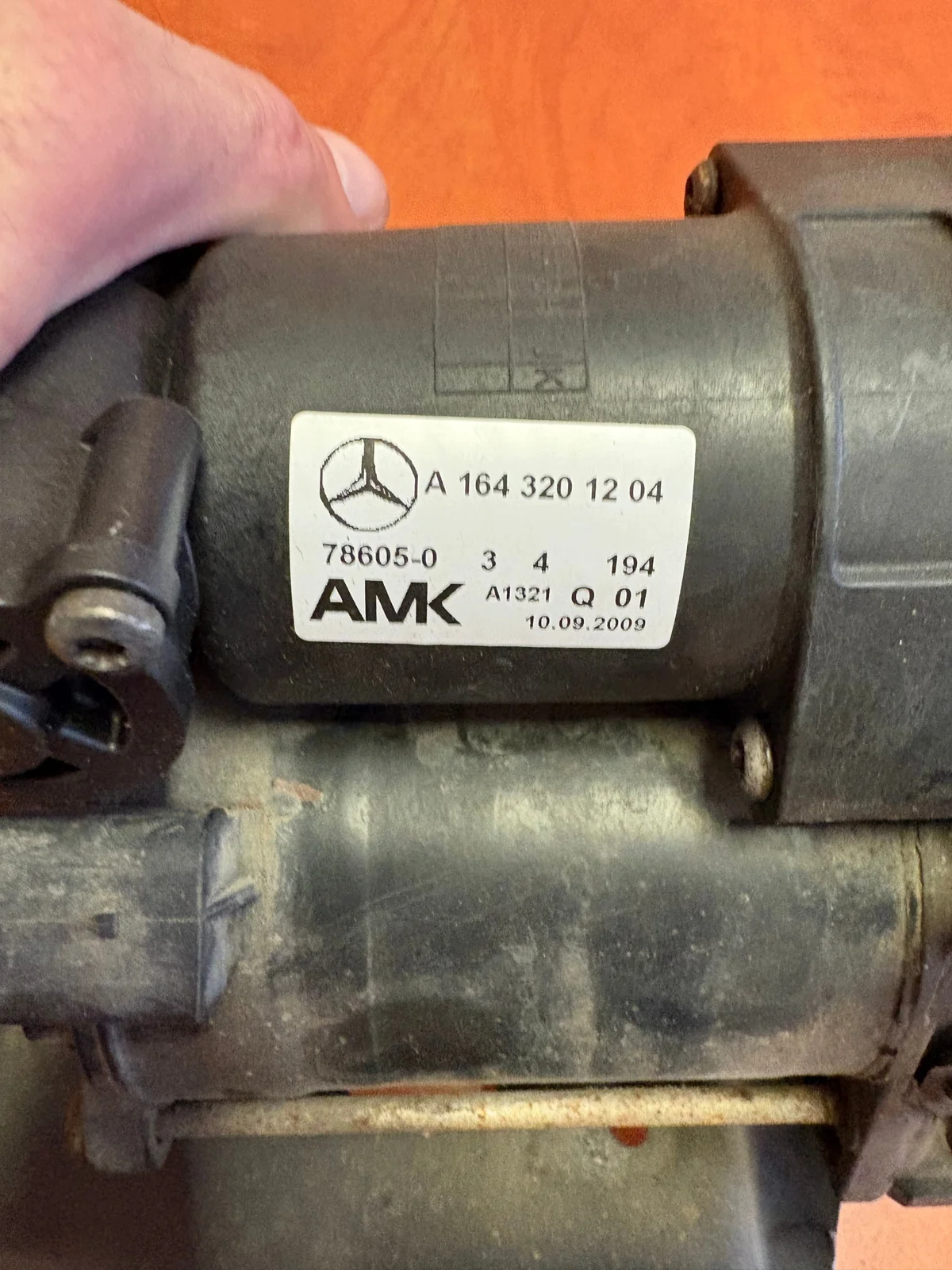 Mercedes W164 GL Airmatic Fahrwerkspumpe A1643201204