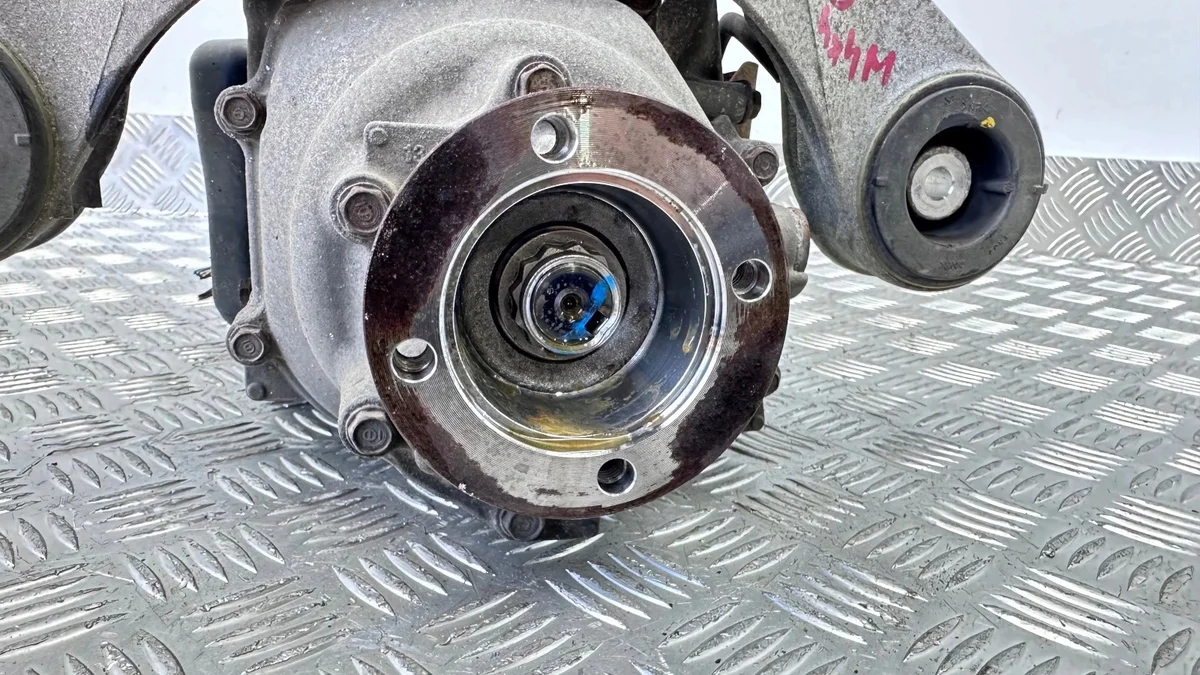 Honda CR-V V Differential 5TG:TH045265 image 3