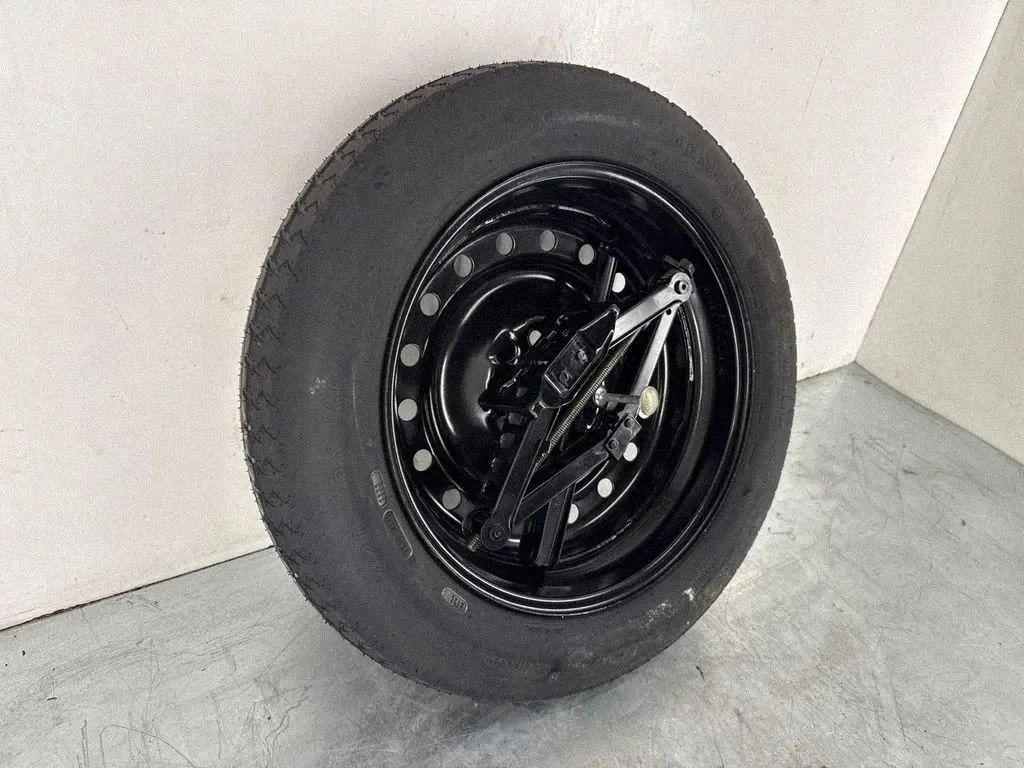 Reserverad Dodge Challenger 04782819AB image 6