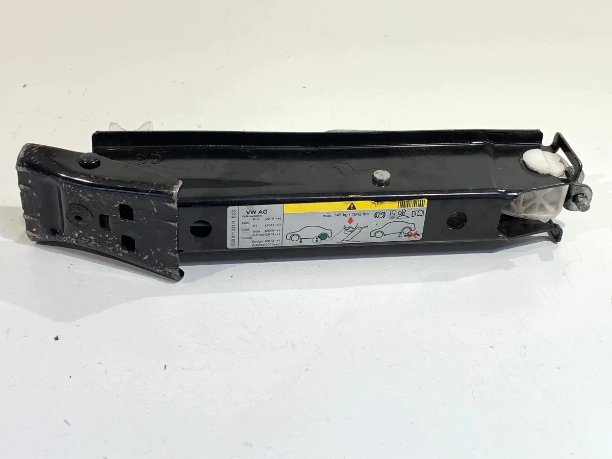 Nostin Skoda Rapid 6R0011031H