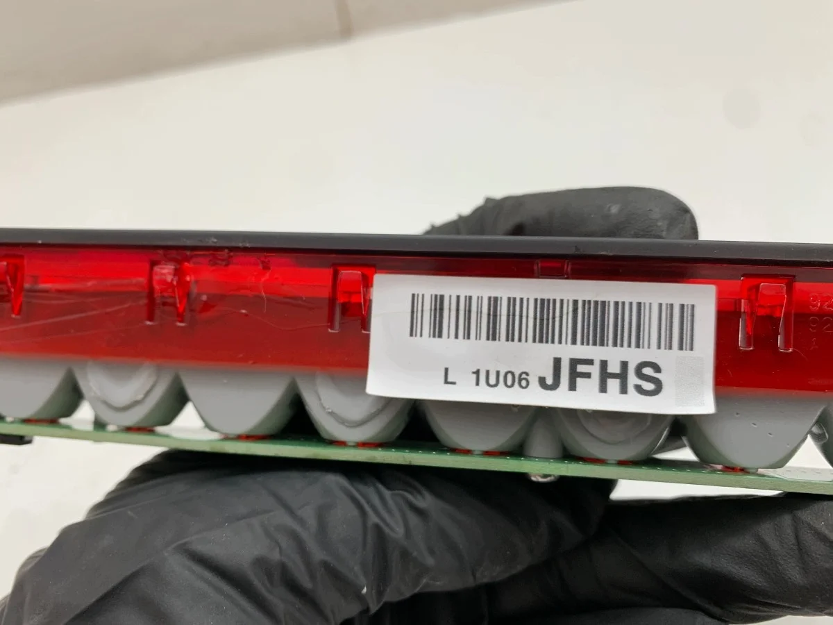 Feu stop Kia Optima 92700-D4000 image 5