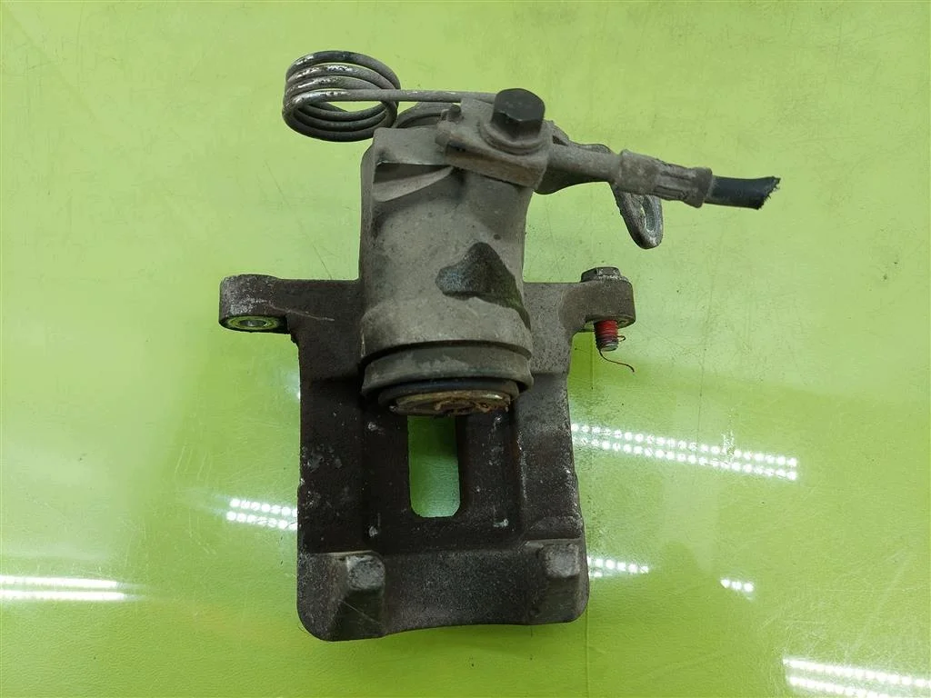 Pinza Freno Trasera Izquierda VW Passat B5 FL thumbnail 3