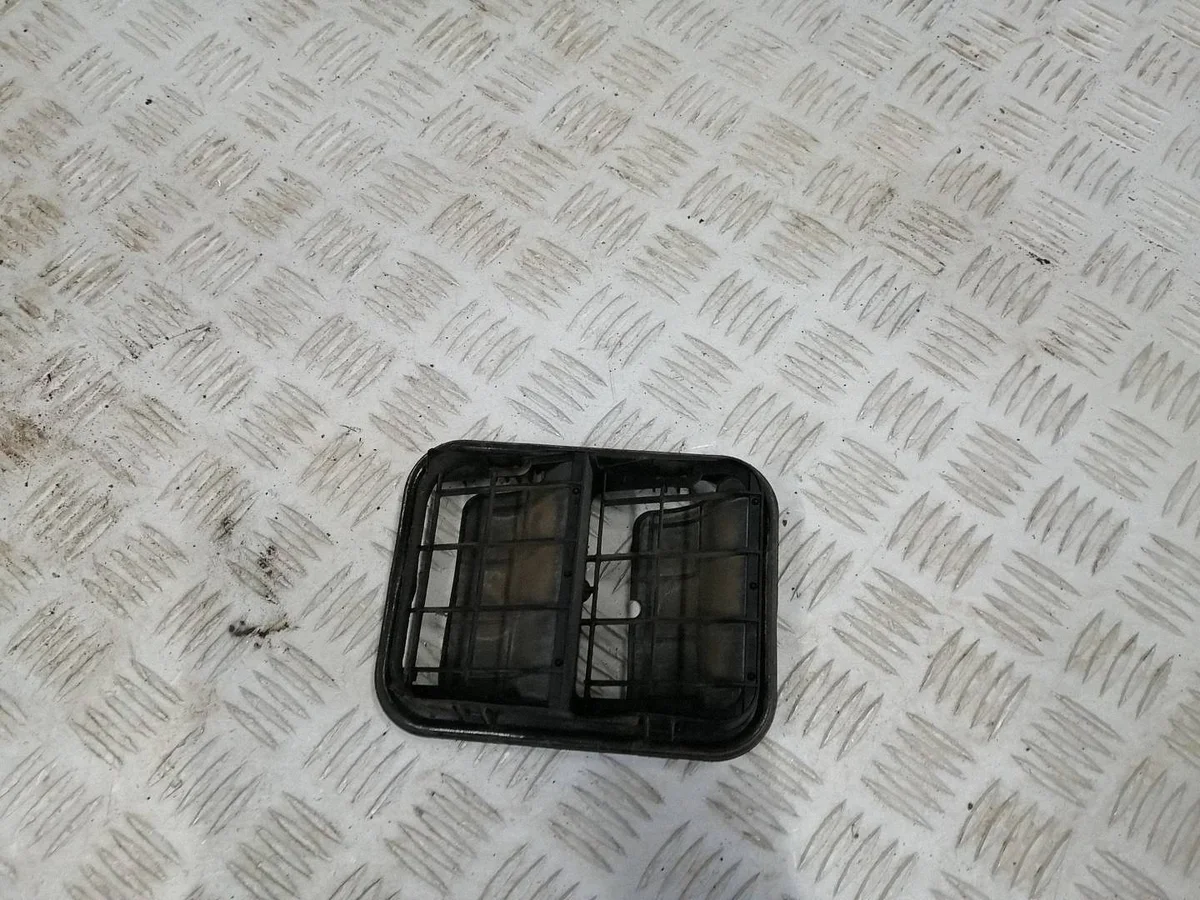 Renault Megane IV Kombi Griglia Ventilazione Posteriore FRE67356