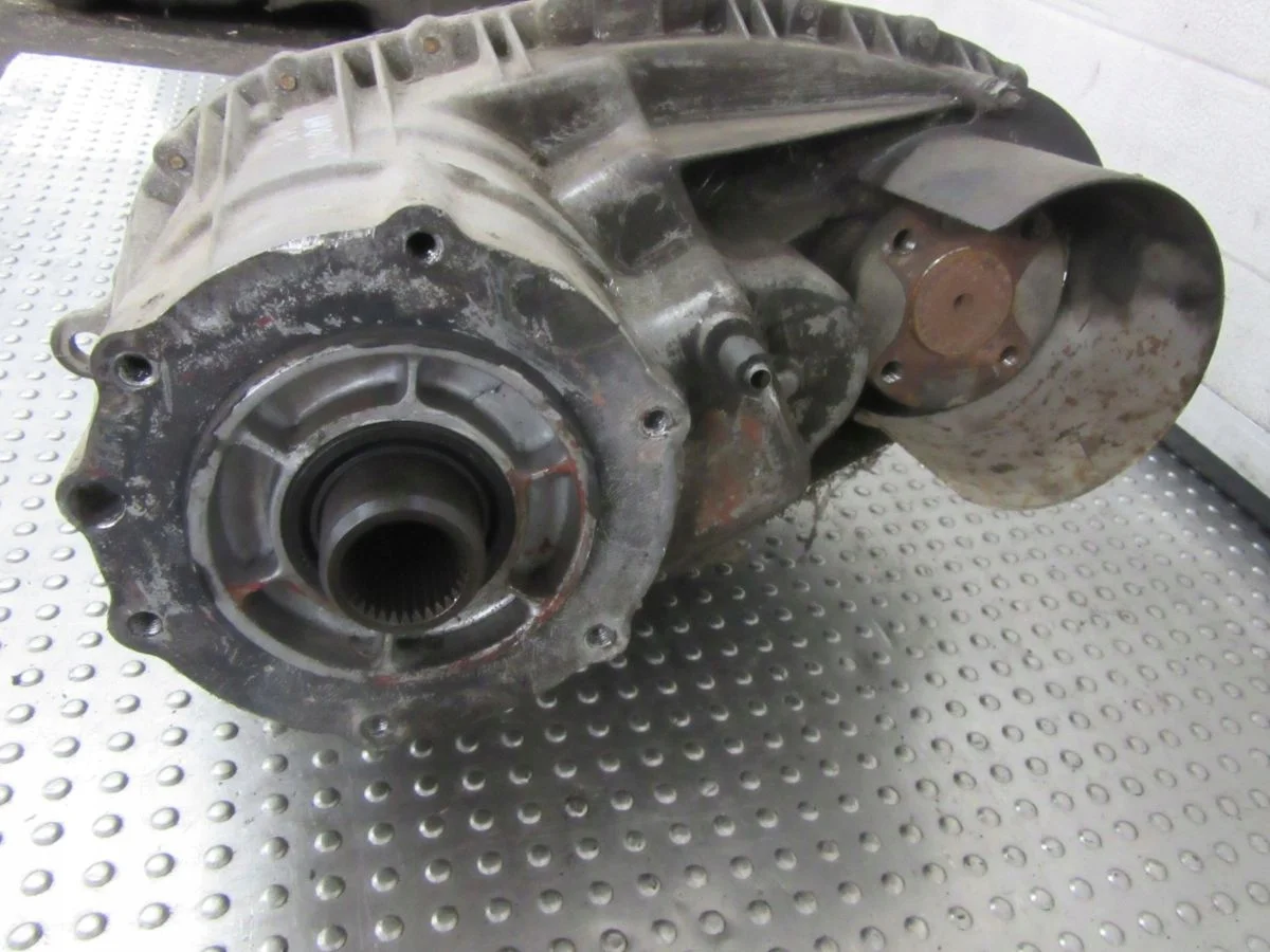 Lincoln Navigator I Getriebe Untersetzung image 3