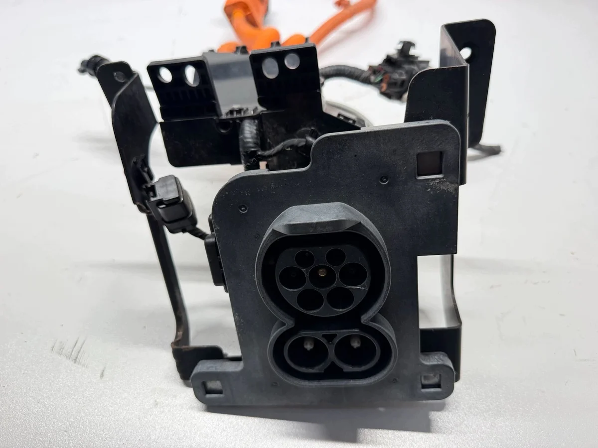Conector Carga Kia Niro EV 91684-Q4011 image 3