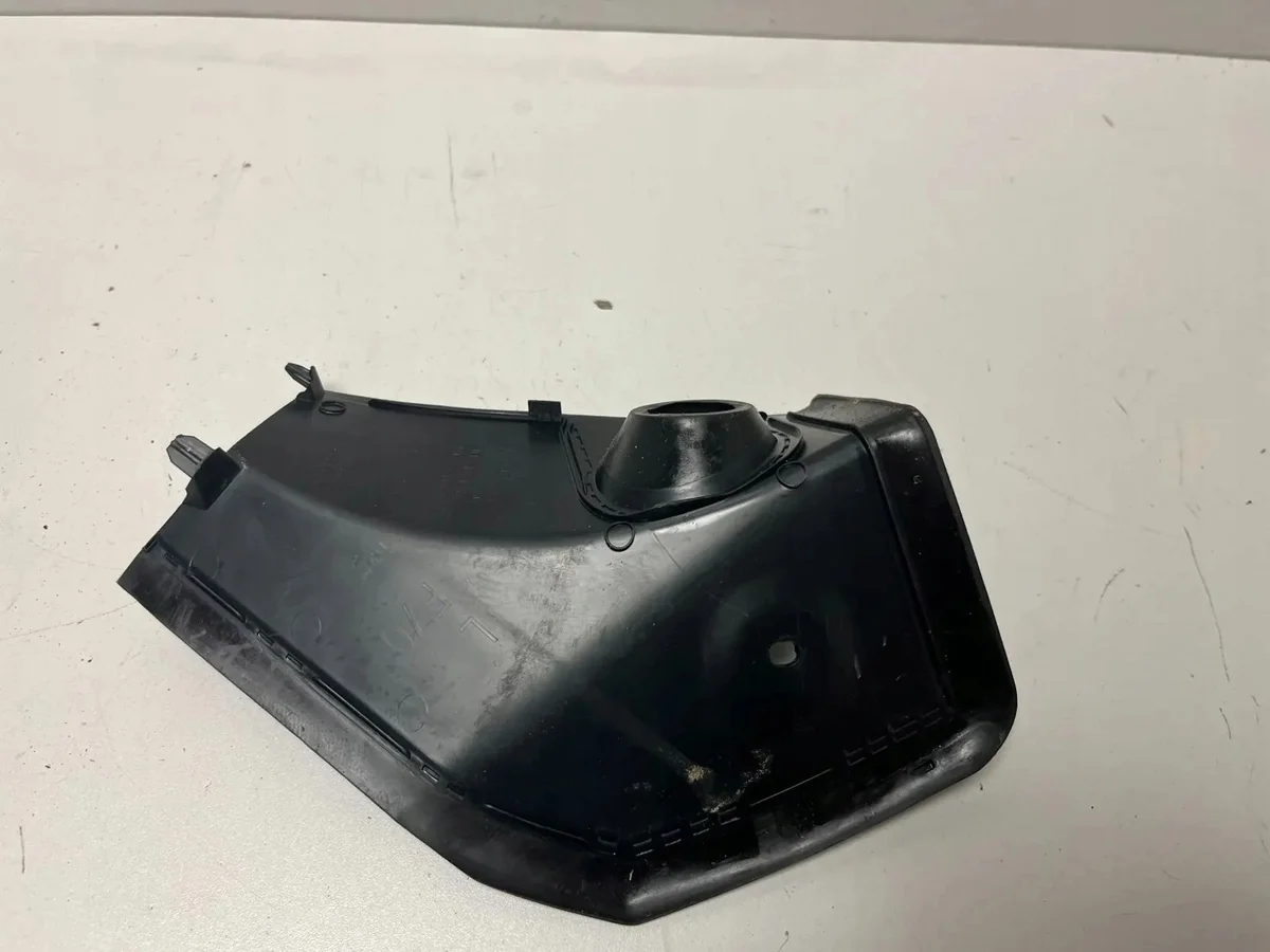BMW 1 F70 Linker Achterlicht Frame image 4