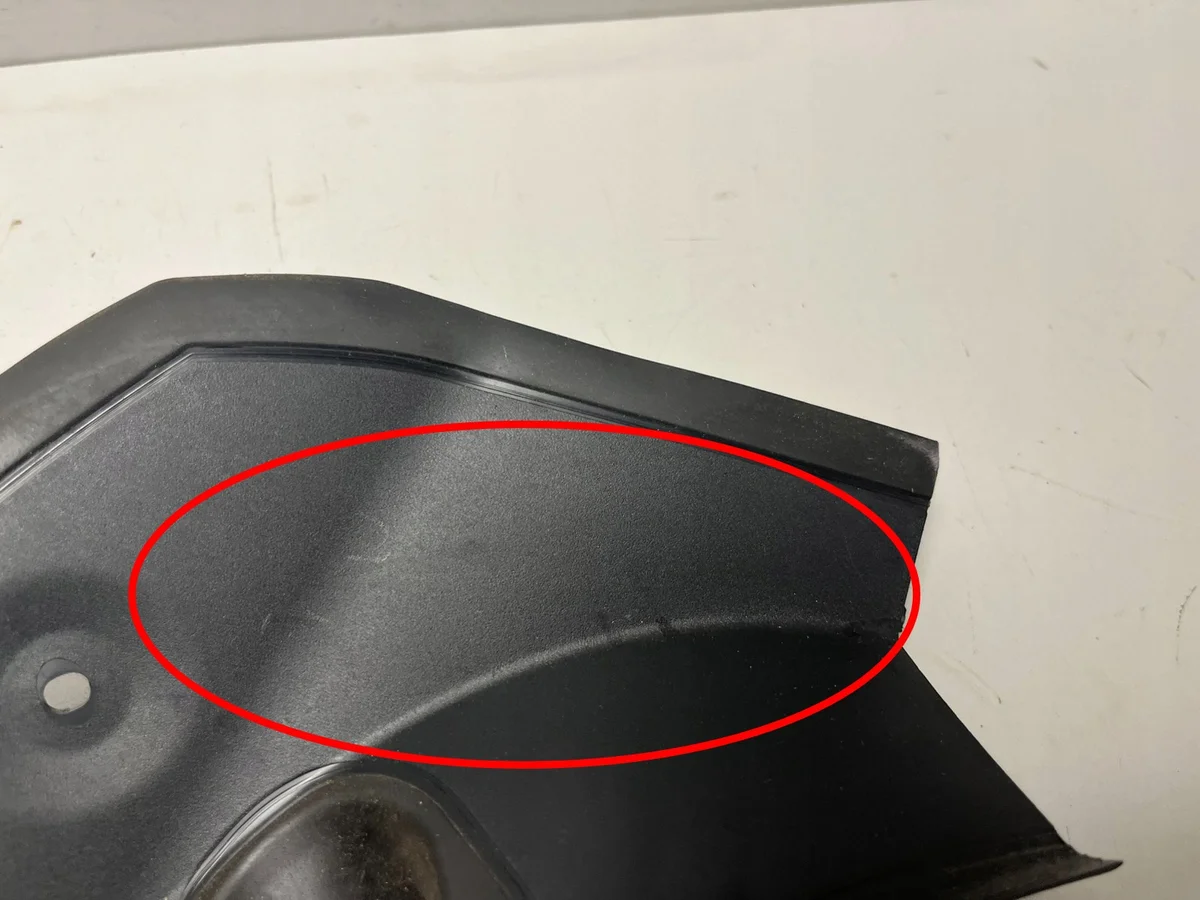 BMW 1 F70 Rückleuchtenrahmen Rechts OEM 5A3BAB8 image 3