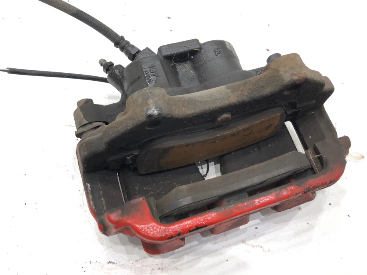 Bremssattel Rechts Vorne Mercedes X204 image 3