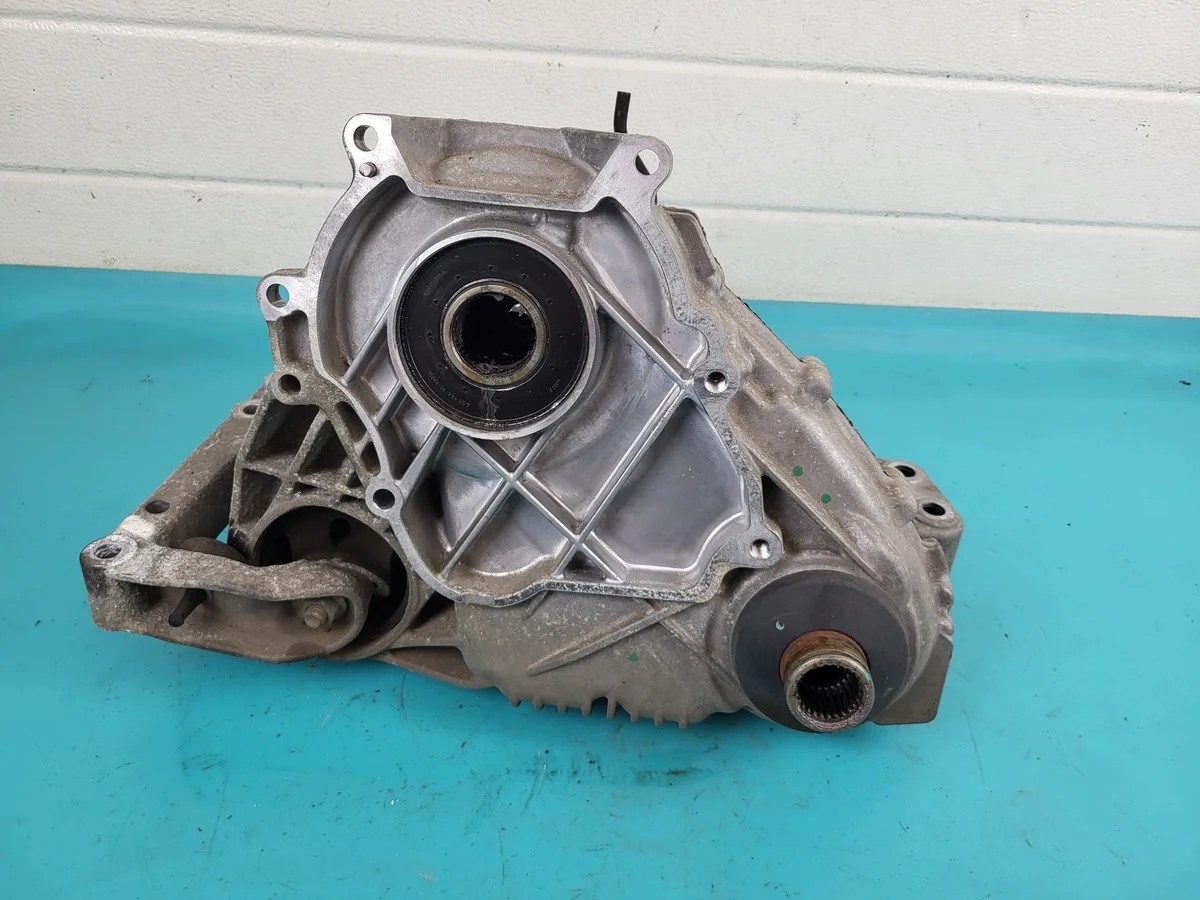 BMW X3 F25 Verteilergetriebe ATC45L PA0672271076197767619778 image 3