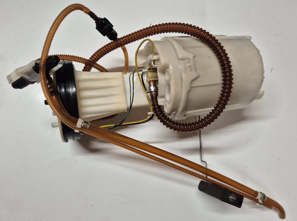 Fuel Pump Audi A4 B6 B7 1.8T 2.0 8E0919051AF