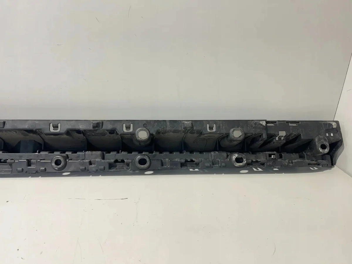 BMW X7 G07 Schwellerleisten-Halter links thumbnail 3