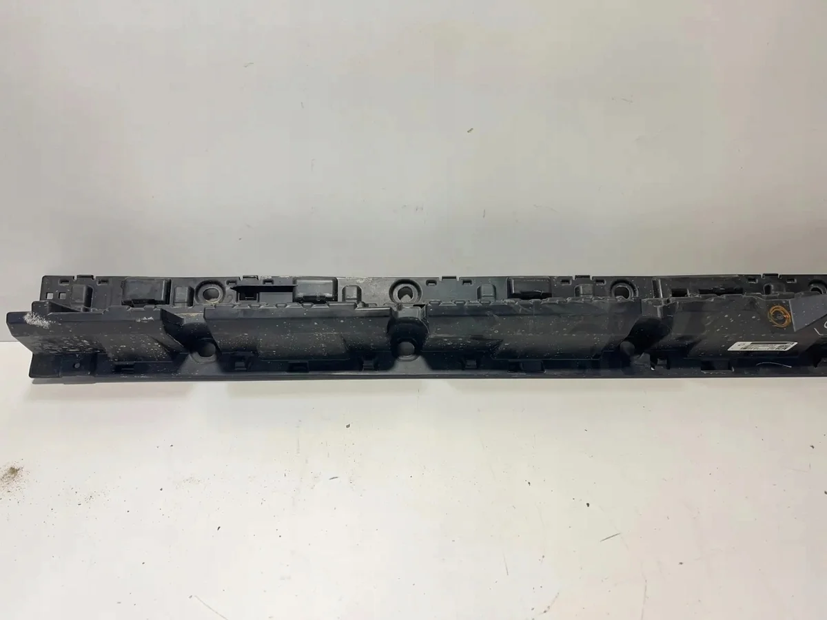 BMW X7 G07 Schwellerleisten-Halter links thumbnail 5
