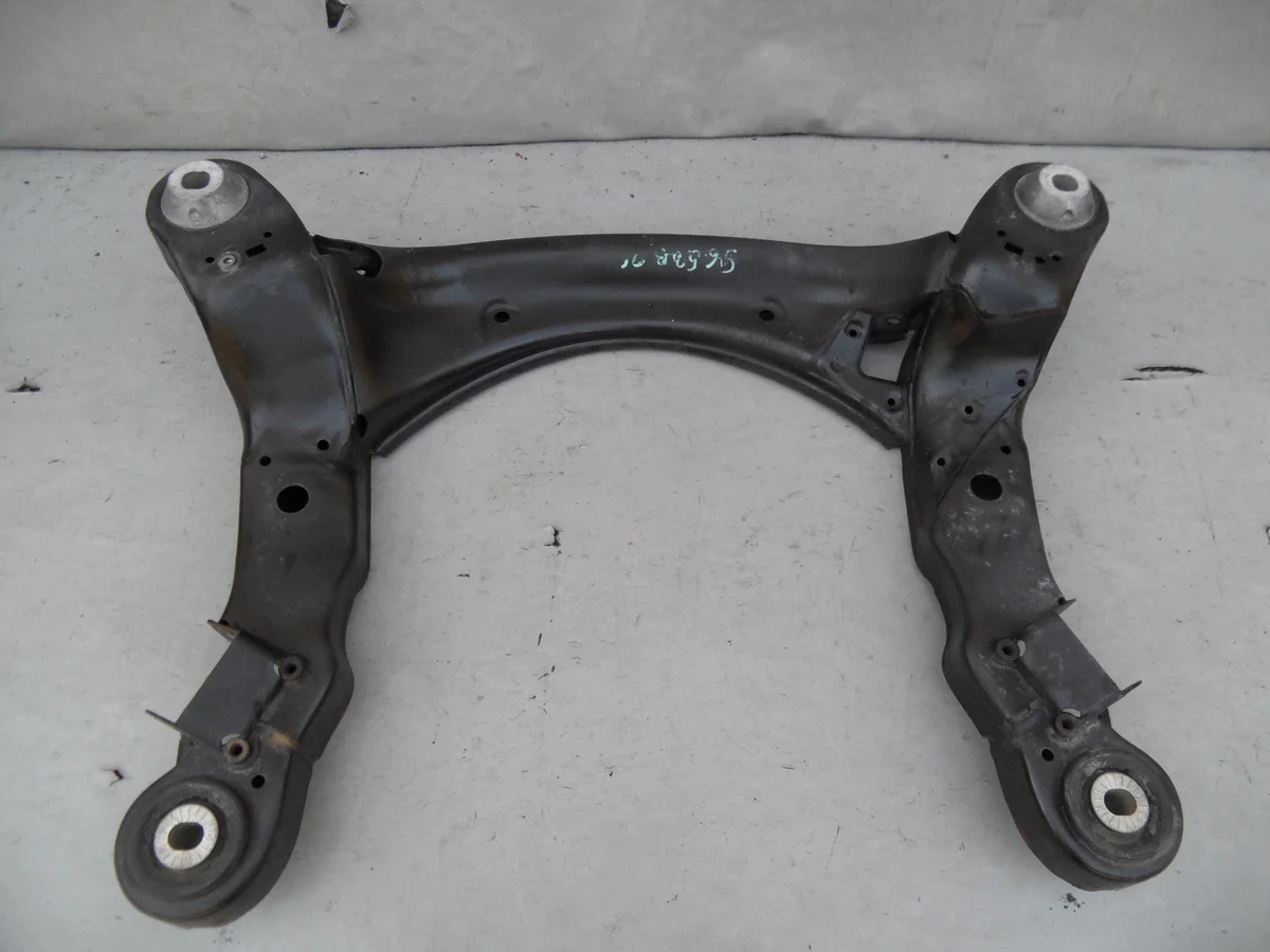 Subchasis Audi A6 S6 C6 5.2