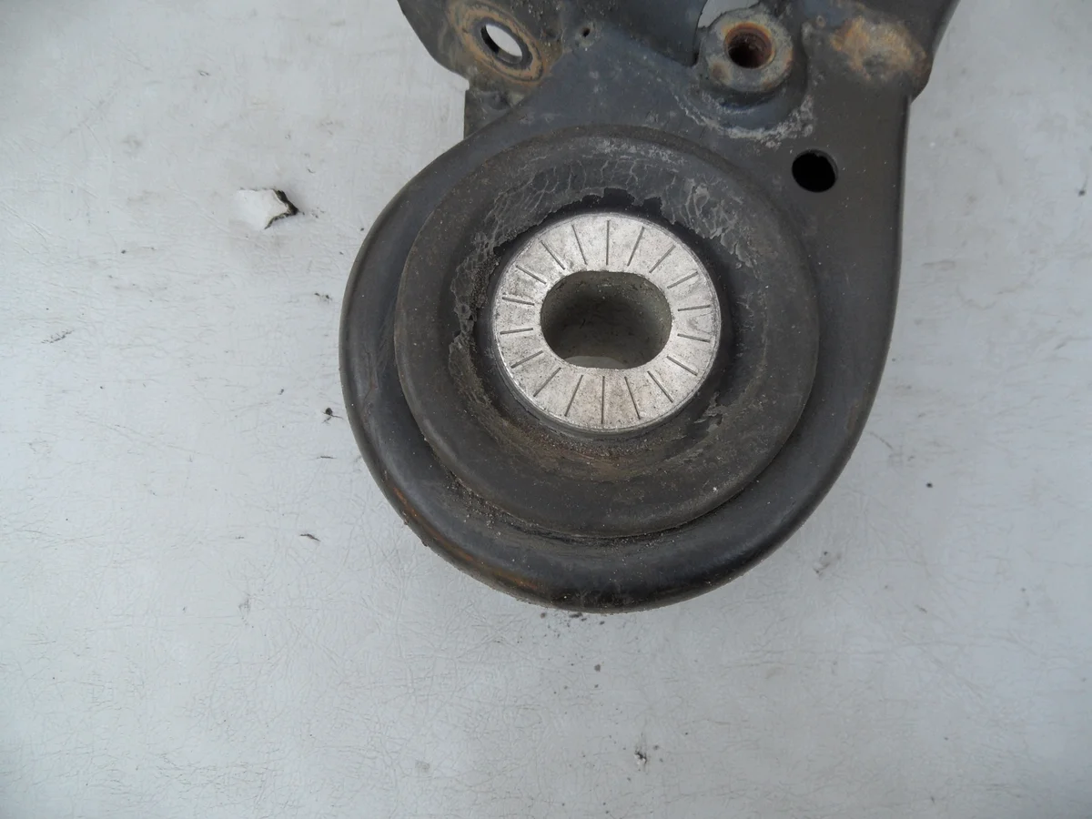 Subchasis Audi A6 S6 C6 5.2 image 3
