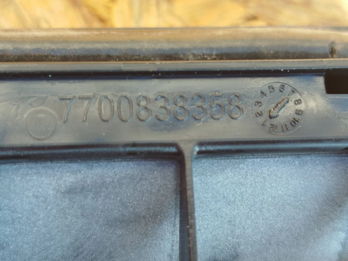 7700838358 Lüftungsgitter Renault Megane E-Tech image 3