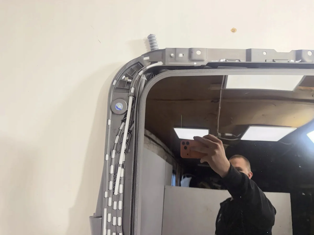 Teto solar BMW 4 G22 M4 G82 image 4