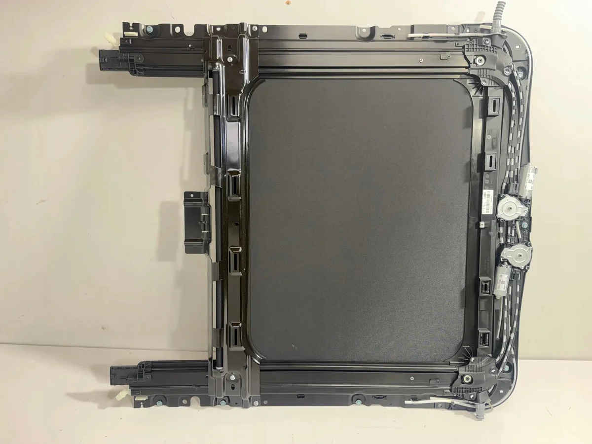 Teto solar BMW 4 G22 M4 G82 image 8
