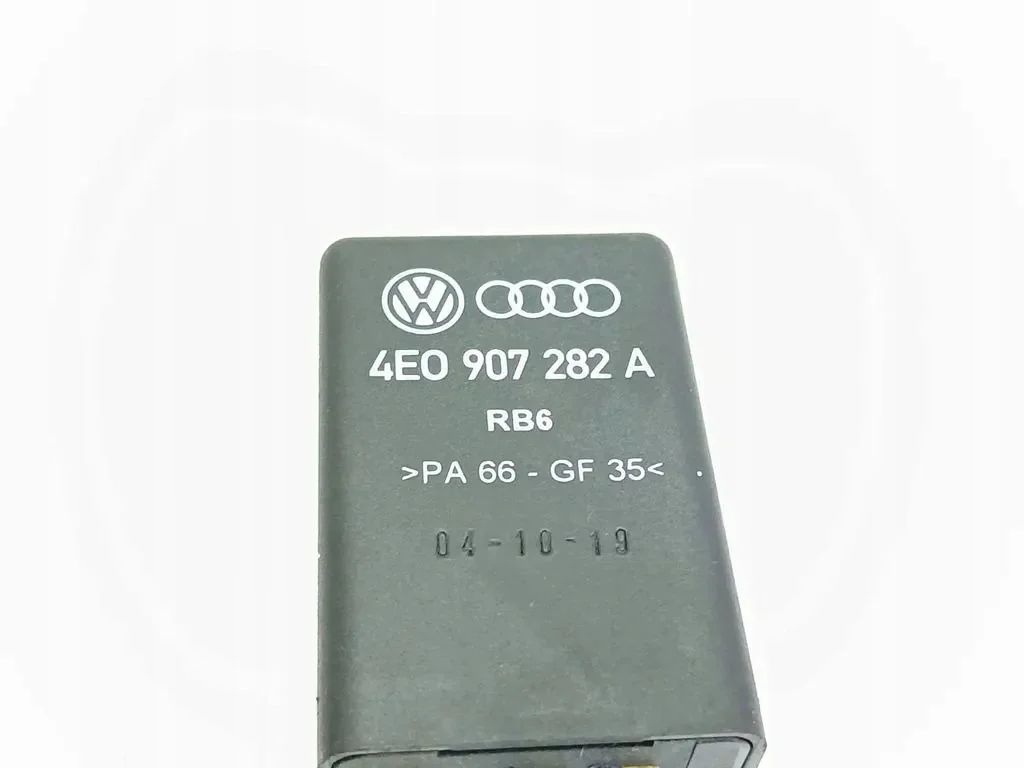 Zündkerzen Audi A4 B7 2.0 TDI 4E0907282A image 7