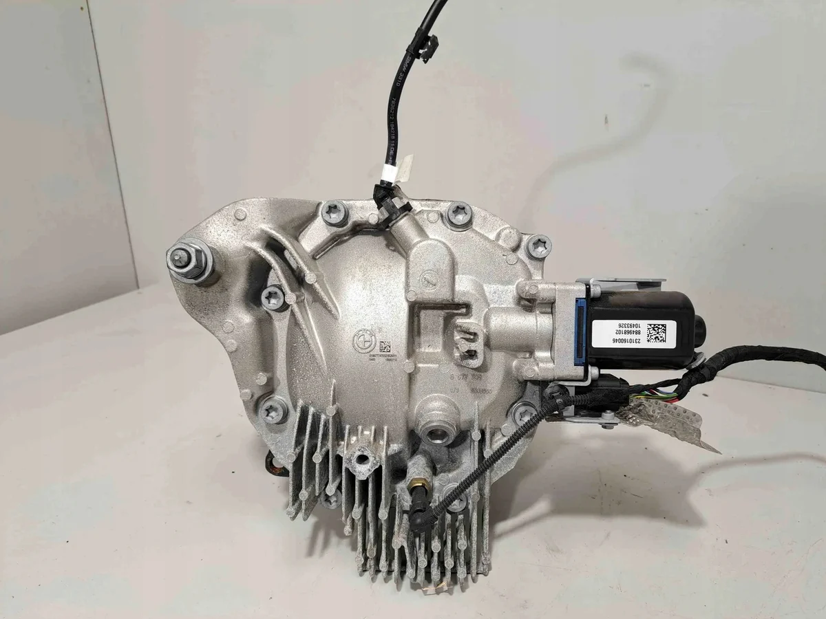 Reductor achter BMW 8686982 3.0L benzine 2023 thumbnail 8